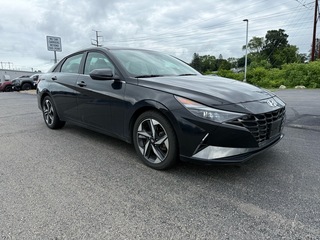 2023 Hyundai Elantra Hybrid for sale in Portsmouth NH