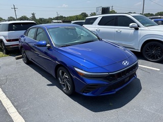 2025 Hyundai Elantra Hybrid