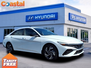 2025 Hyundai Elantra Hybrid for sale in Melbourne FL