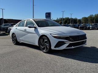 2025 Hyundai Elantra Hybrid for sale in Greenville SC