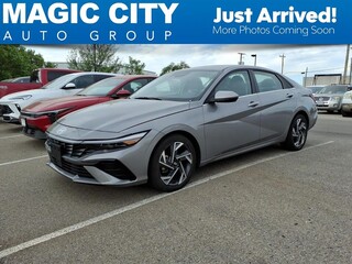 2025 Hyundai Elantra Hybrid