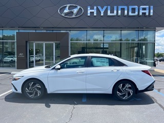 2025 Hyundai Elantra Hybrid for sale in Columbus MS
