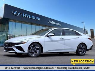 2025 Hyundai Elantra Hybrid