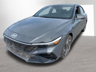 2025 Hyundai Elantra Hybrid