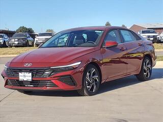 2025 Hyundai Elantra for sale in Peoria IL