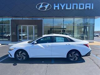 2025 Hyundai Elantra for sale in Columbus MS