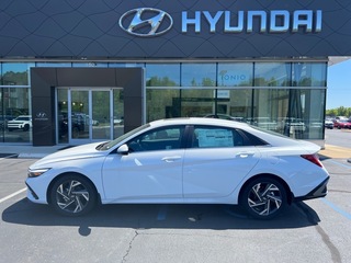 2025 Hyundai Elantra