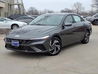 2025 Hyundai Elantra for sale in Denton TX