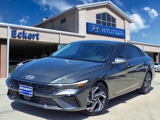 2025 Hyundai Elantra for sale in Denton TX