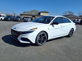 2022 Hyundai Elantra