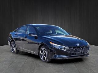 2023 Hyundai Elantra for sale in San Antonio TX