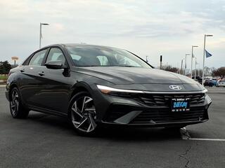 2025 Hyundai Elantra