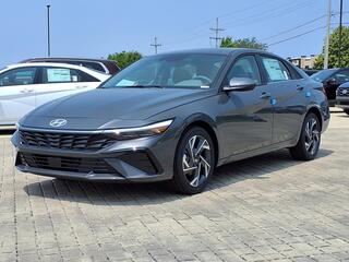 2025 Hyundai Elantra for sale in Peoria IL