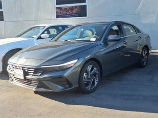 2025 Hyundai Elantra for sale in Downey CA