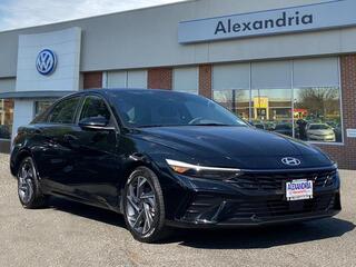 2025 Hyundai Elantra