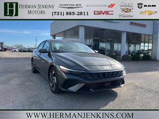 2025 Hyundai Elantra