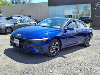 2024 Hyundai Elantra