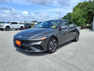 2024 Hyundai Elantra