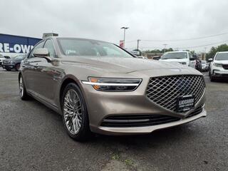 2022 Genesis G90