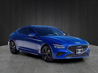 2023 Genesis G70