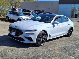 2023 Genesis G70