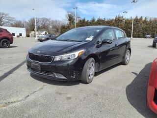 2017 Kia Forte5