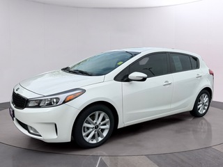 2017 Kia Forte5