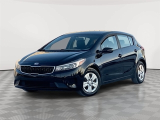 2017 Kia Forte5