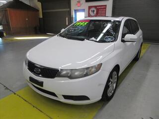 2011 Kia Forte5