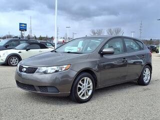 2011 Kia Forte5