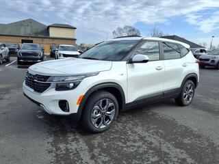 2024 Kia Seltos for sale in Terre Haute IN