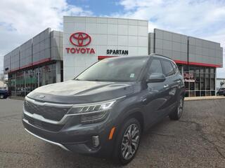 2021 Kia Seltos for sale in Lansing MI