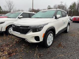 2025 Kia Seltos for sale in Mount Hope WV