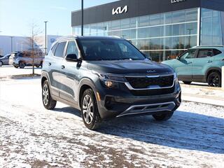 2023 Kia Seltos for sale in Elgin IL