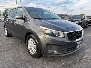 2017 Kia Sedona