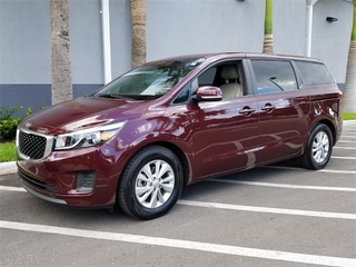 2017 Kia Sedona for sale in Palm Beach Gardens FL
