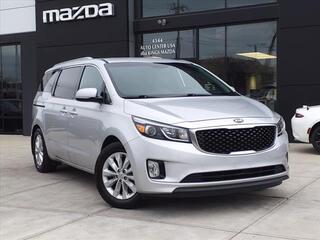 2015 Kia Sedona