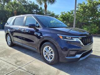 2024 Kia Carnival