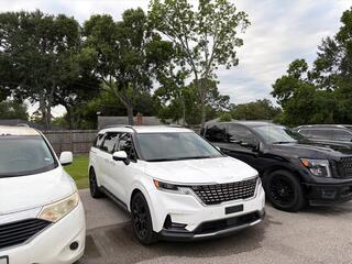 2024 Kia Carnival for sale in Dickinson TX
