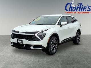 2025 Kia Sportage Hybrid for sale in Augusta ME