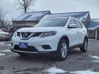 2015 Nissan Rogue for sale in Clinton ME