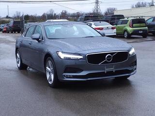 2018 Volvo S90