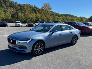 2018 Volvo S90