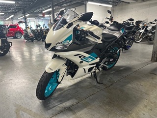1994 Yamaha YZF=R3