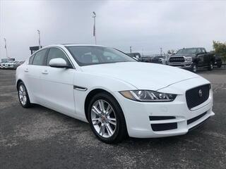 2017 Jaguar Xe