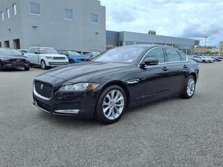 2018 Jaguar Xf