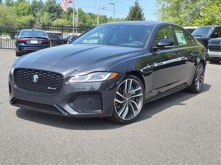 2024 Jaguar Xf