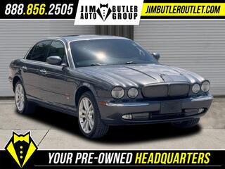 2004 Jaguar Xjr