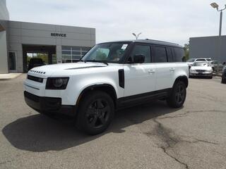 2025 Land Rover Defender