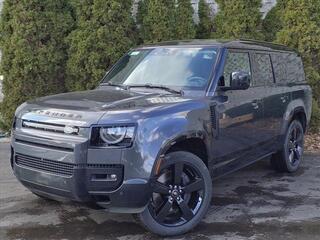 2025 Land Rover Defender